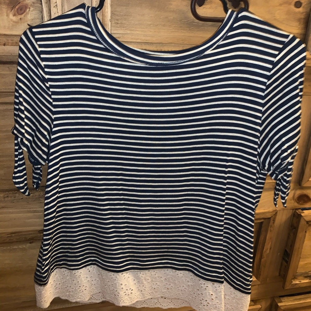 Women’s blouse